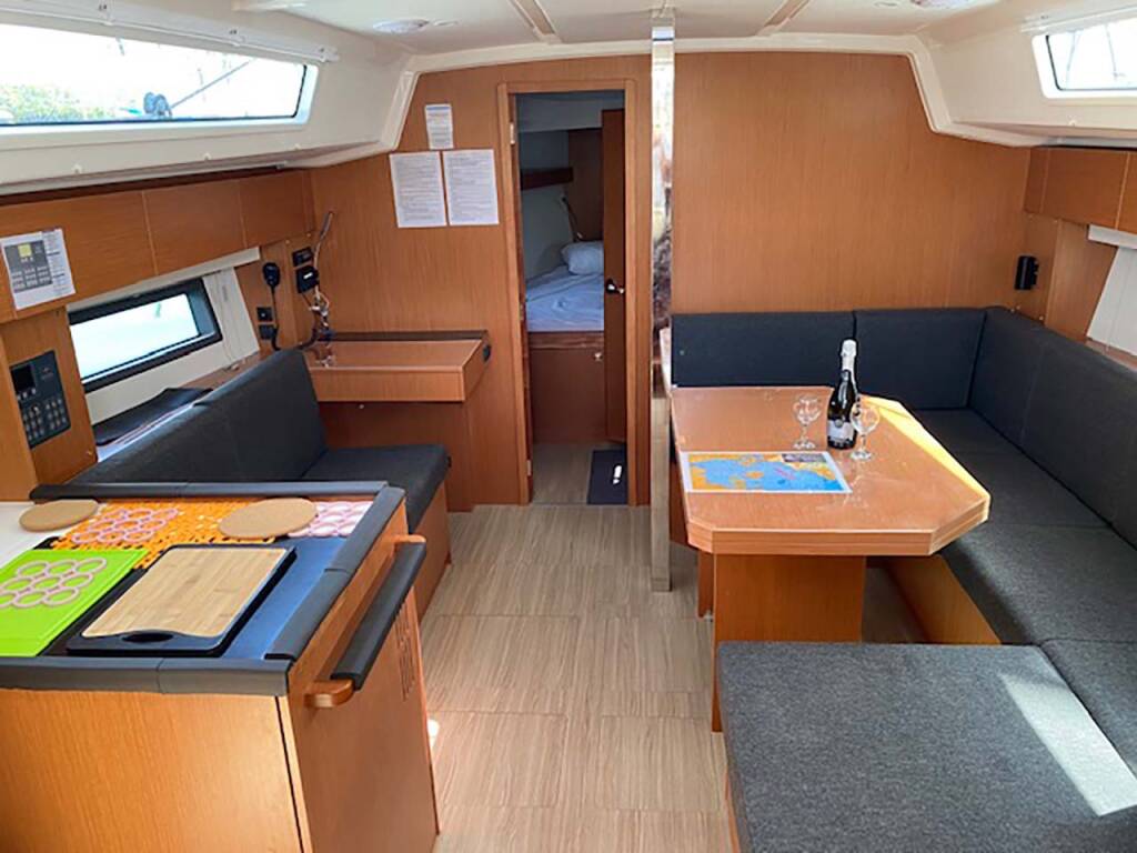 Segelyachten Bavaria C42 PRESTIGE