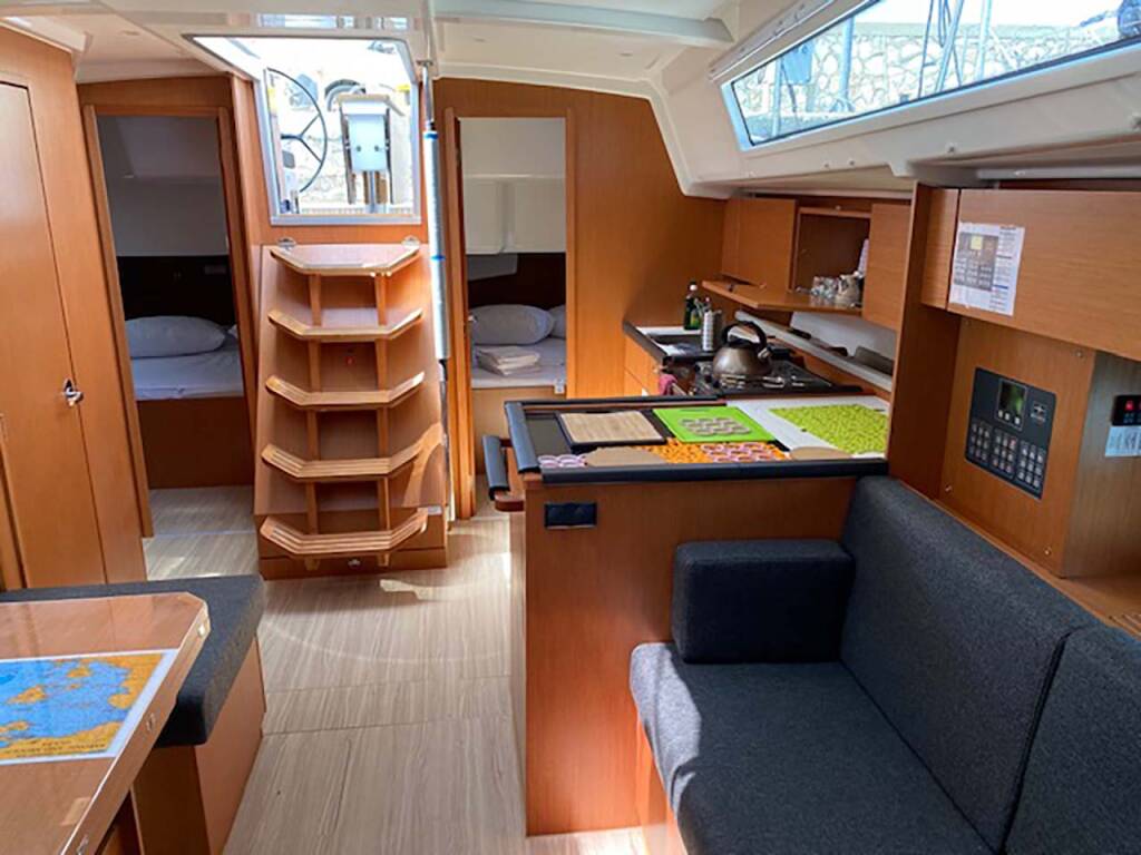 Segelyachten Bavaria C42 PRESTIGE