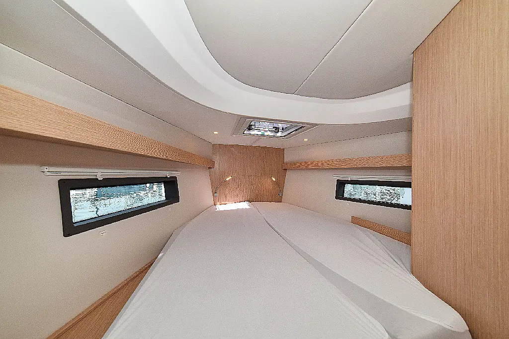 Sailing yacht Bavaria C42 Mauvic