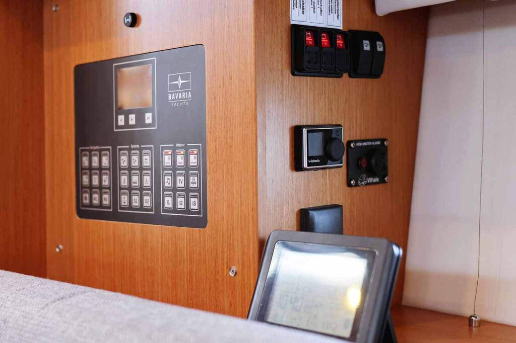 Sailing yacht Bavaria C42 Valentin
