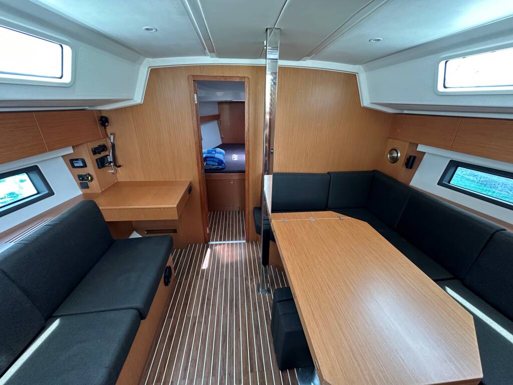 Segelyachten Bavaria C42 Leopard