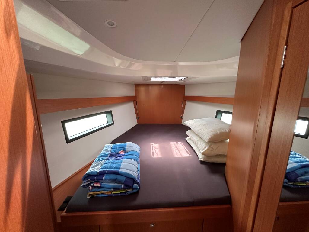 Segelyachten Bavaria C42 Leopard