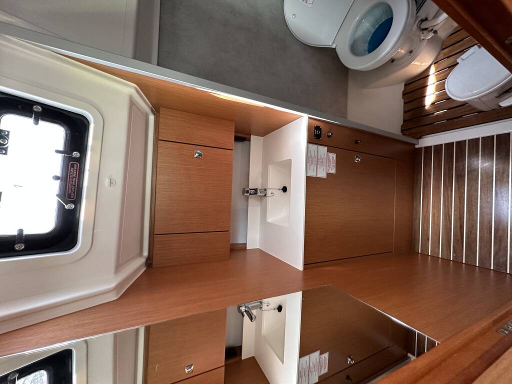 Segelyachten Bavaria C42 Leopard