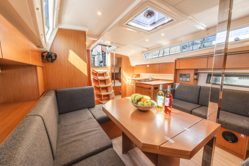 Segelyachten Bavaria C42 Arian