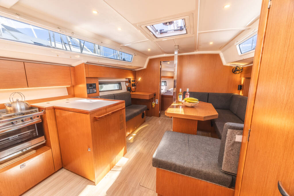 Segelyachten Bavaria C42 Arian