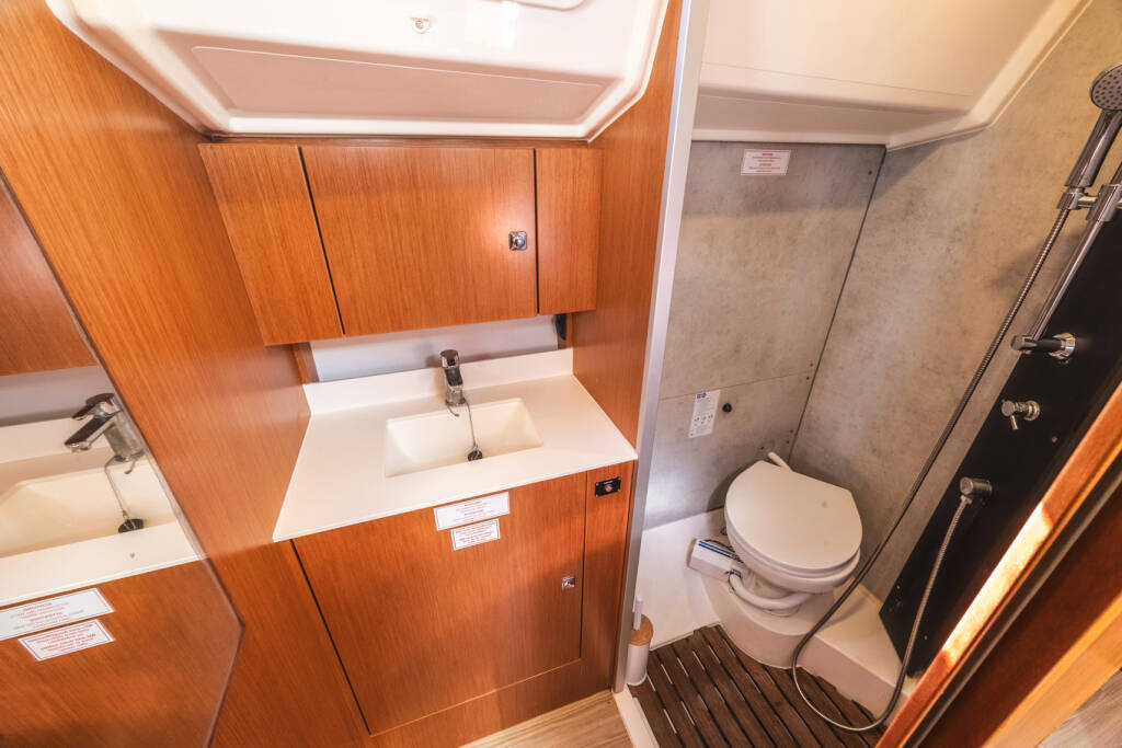 Segelyachten Bavaria C42 Arian