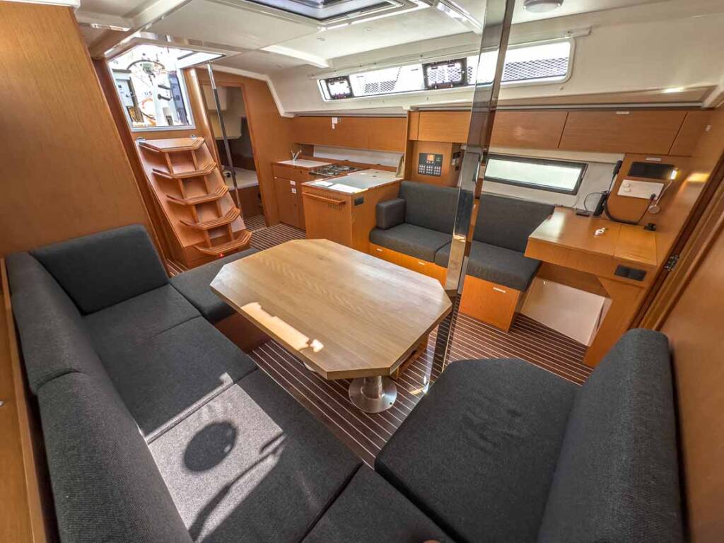 Sailing yacht Bavaria C42 Fräulein Nora
