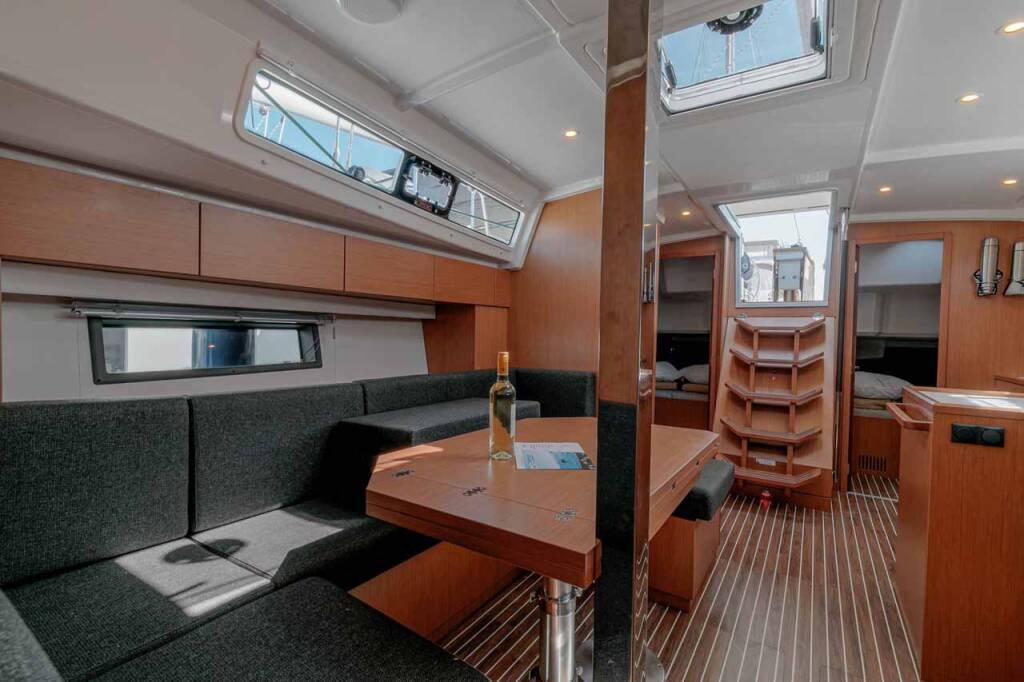 Segelyachten Bavaria C42 Ironic