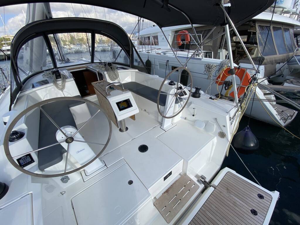 Segelyachten Bavaria C42 Aeolus