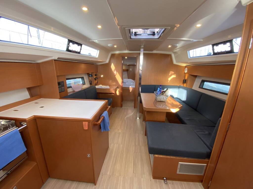 Segelyachten Bavaria C42 Aeolus