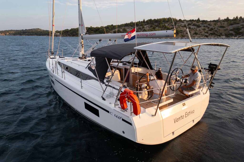 Sailing yacht Bavaria C42 Vento Estivo