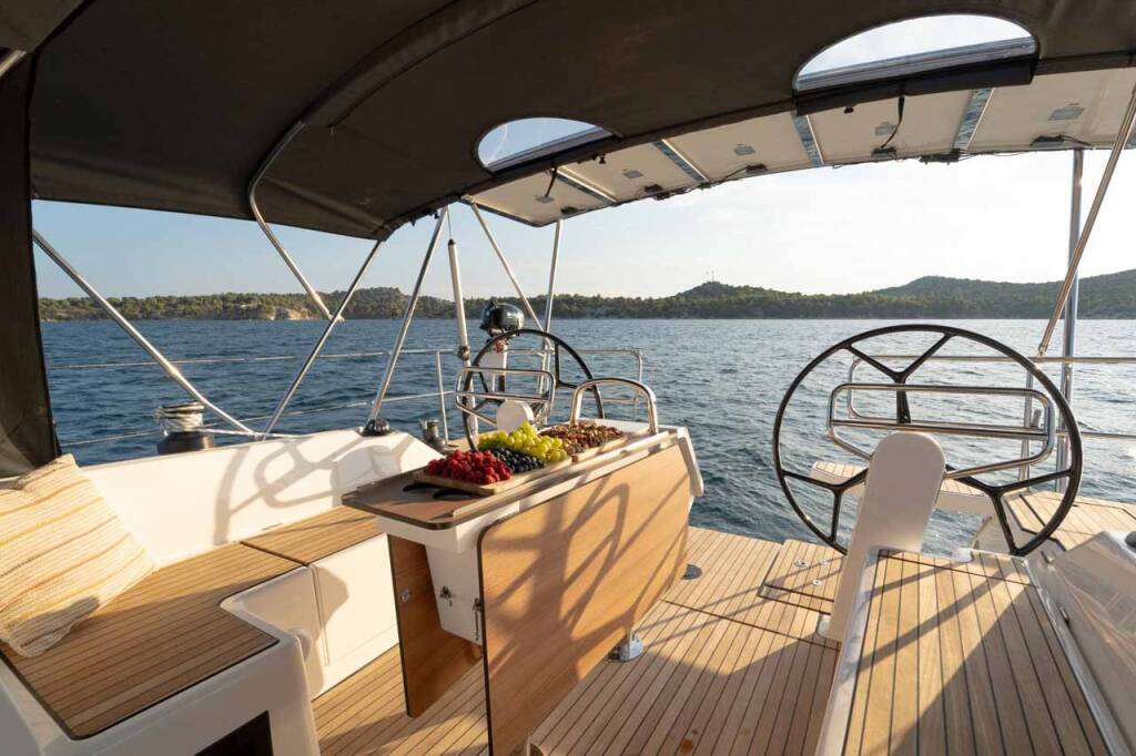Sailing yacht Bavaria C42 Vento Estivo