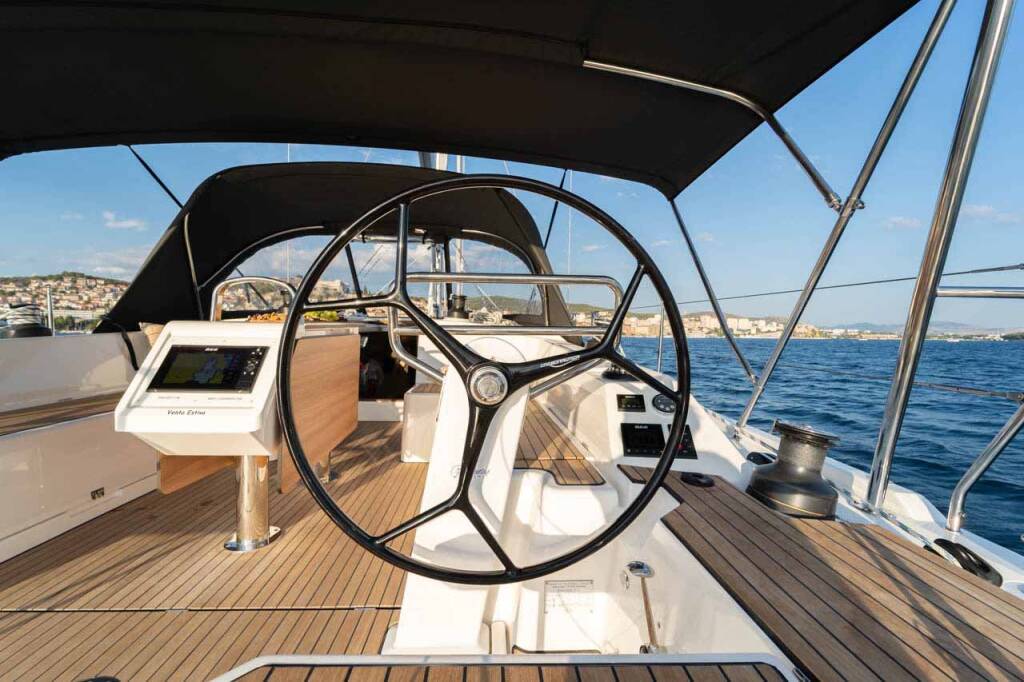 Sailing yacht Bavaria C42 Vento Estivo