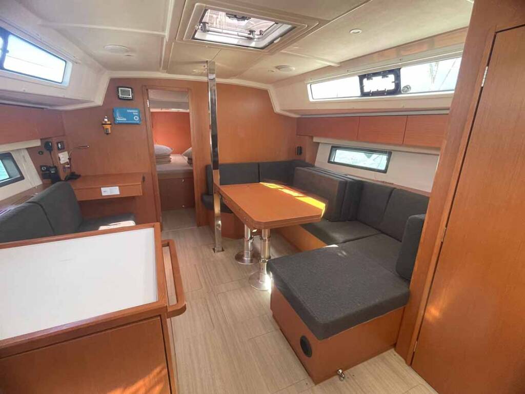 Segelyachten Bavaria C42 Paella