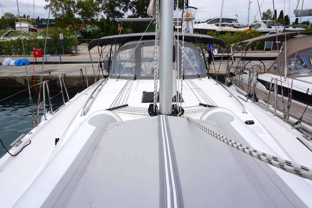 Sailing yacht Bavaria C42 Alexis