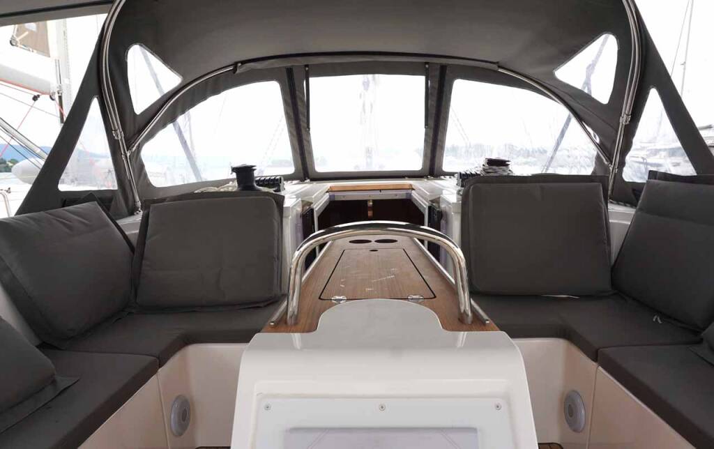 Sailing yacht Bavaria C42 Alexis