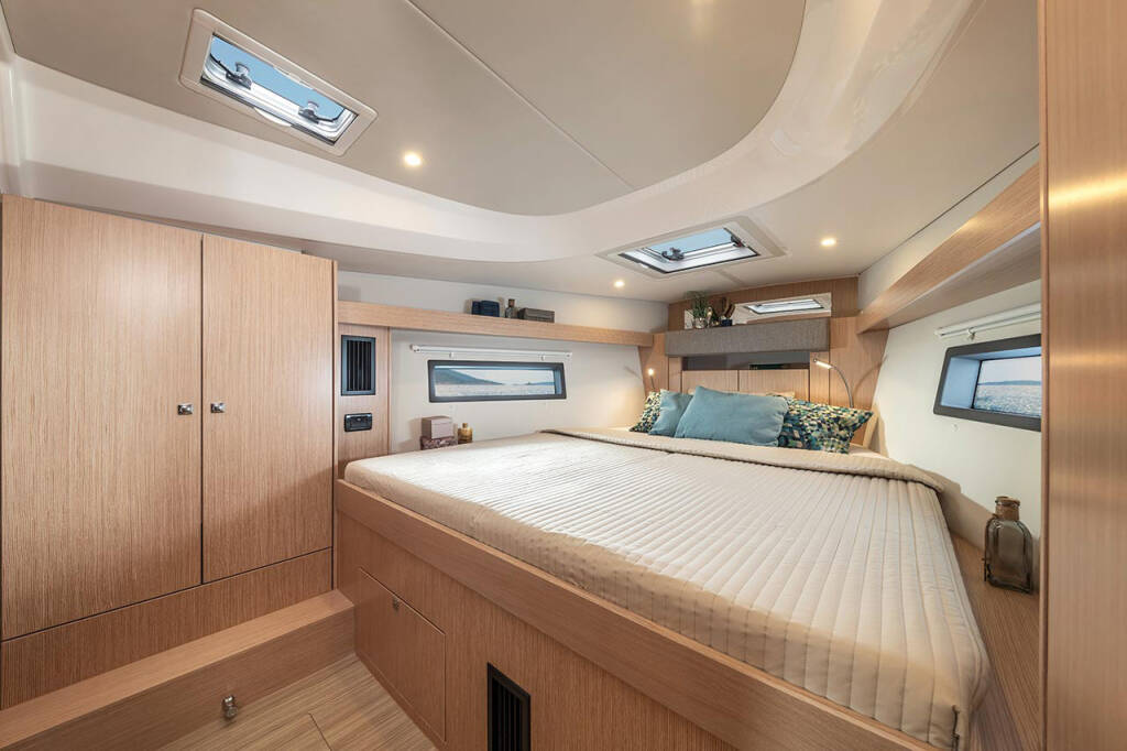 Sailing yacht Bavaria C42 Giulia