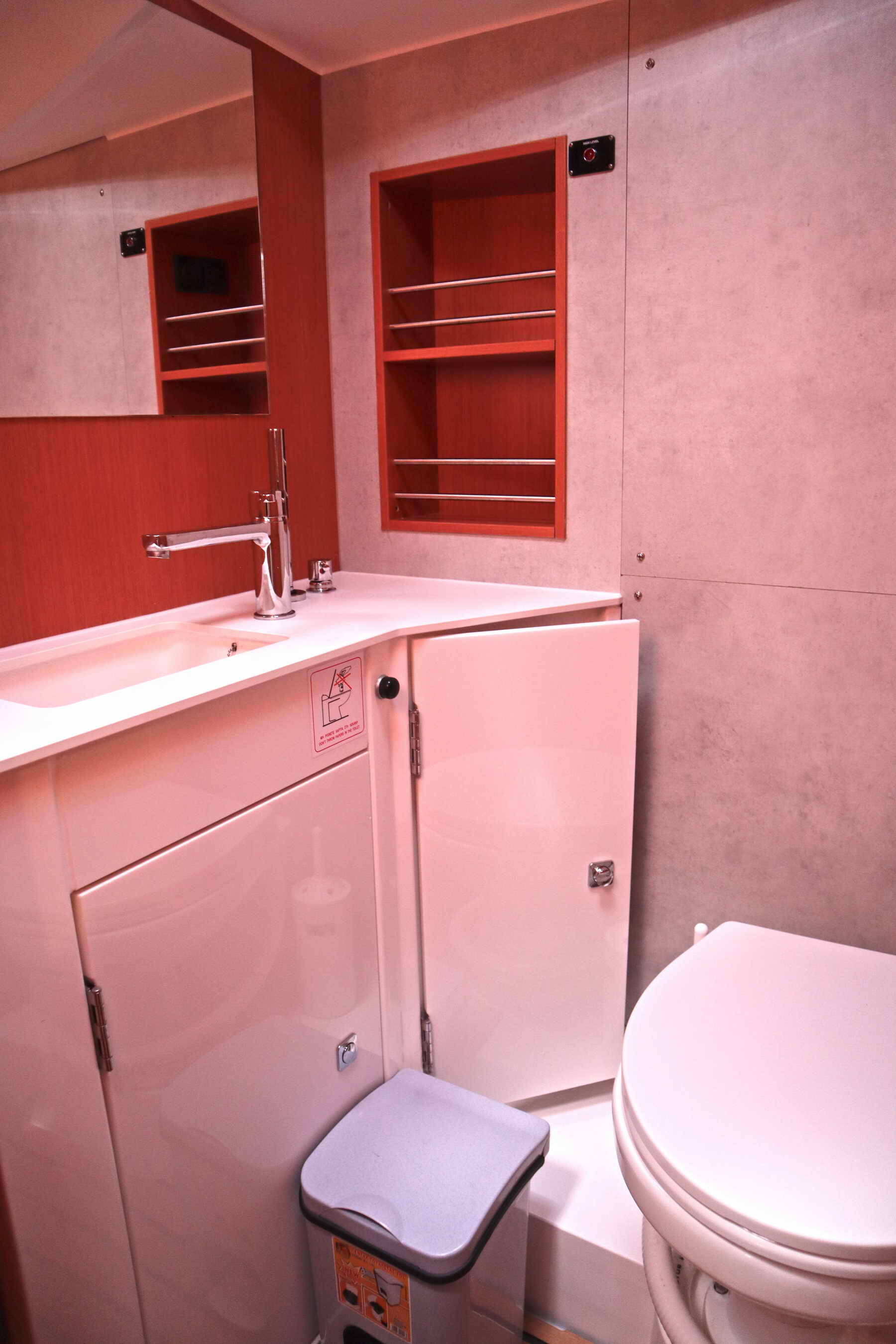 Segelyachten Bavaria C42 Lima