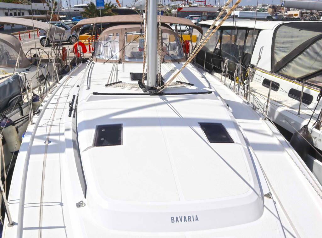 Sailing yacht Bavaria C42 PRESTIGE