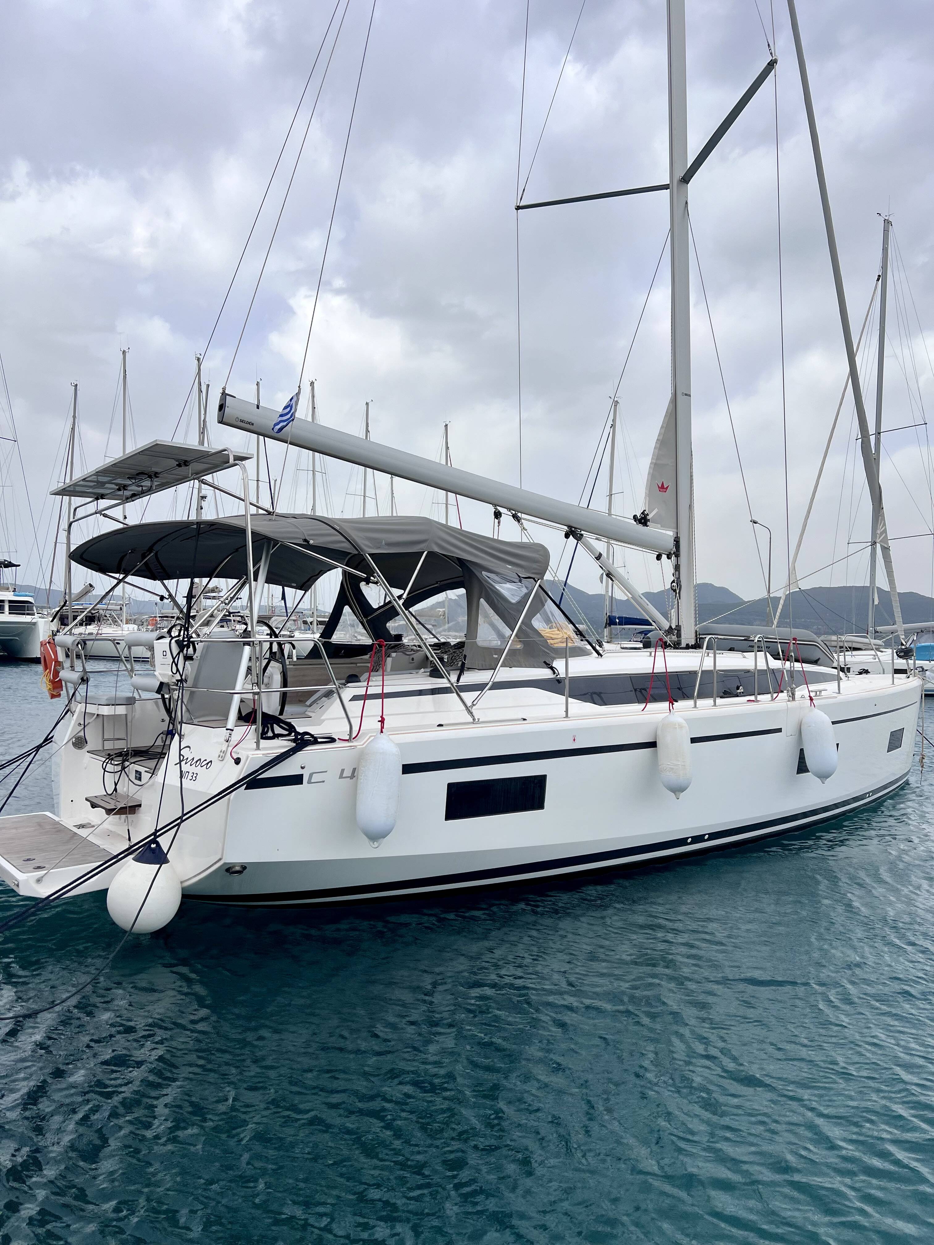 Sailing yacht Bavaria C42 Siroco