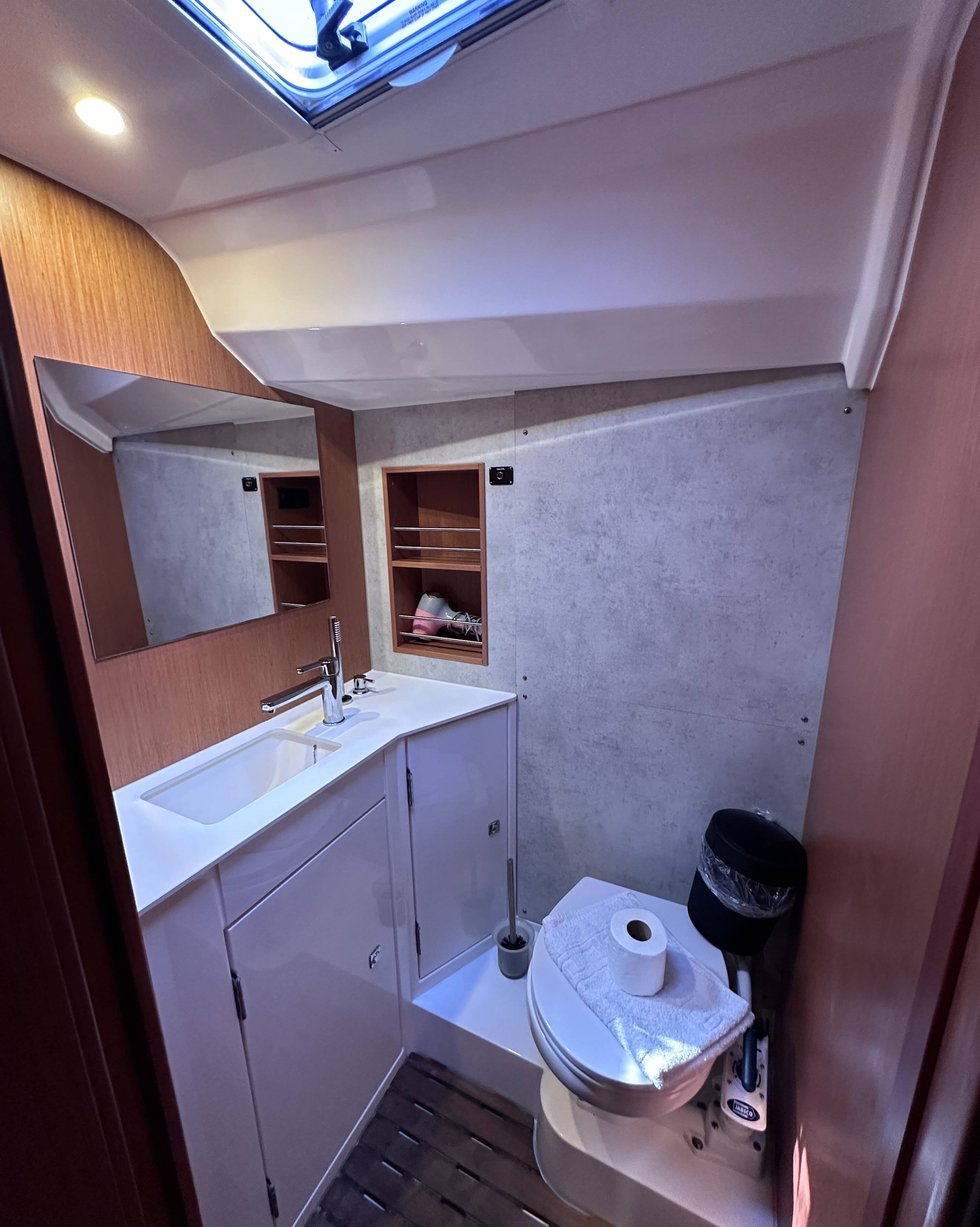 Segelyachten Bavaria C42 Sail Scorpius