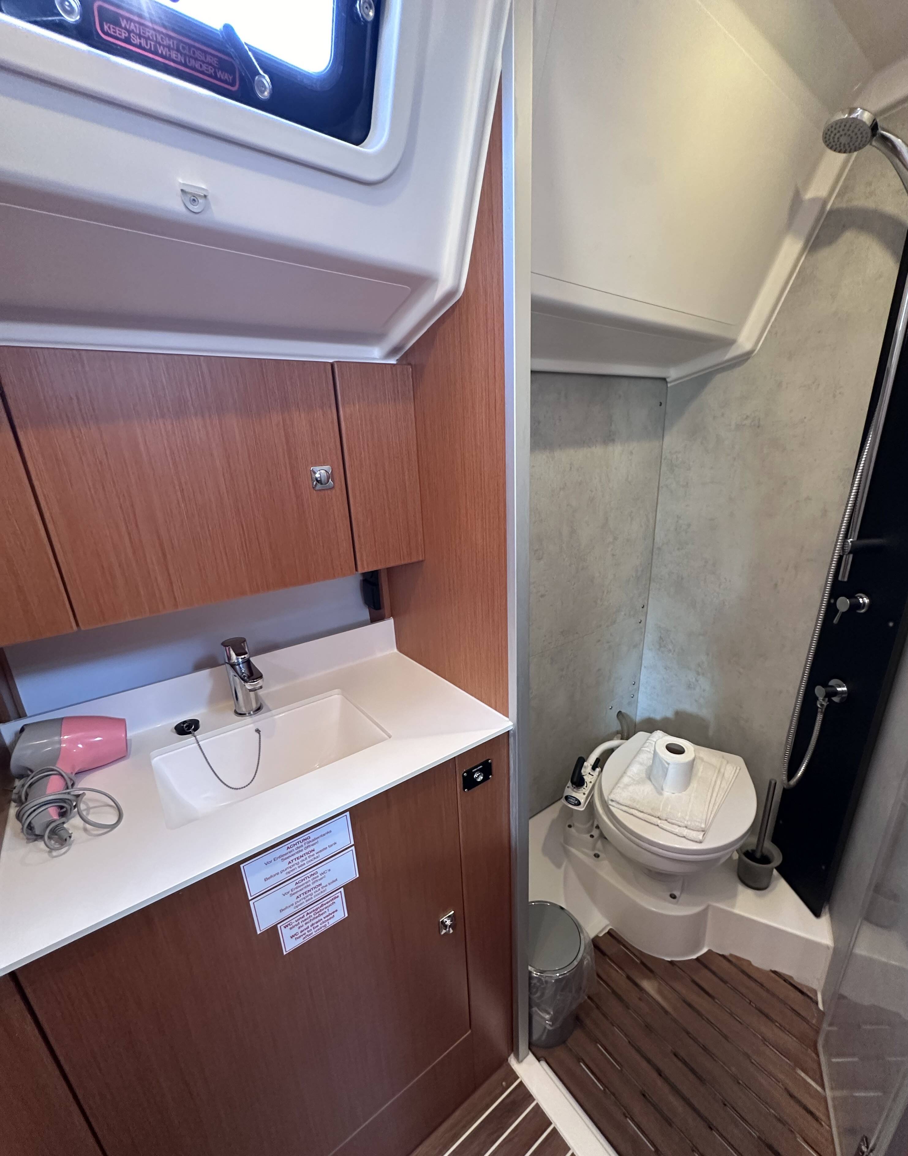 Segelyachten Bavaria C42 Sail Scorpius