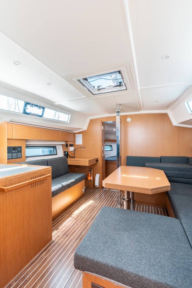 Segelyachten Bavaria C42 Avra
