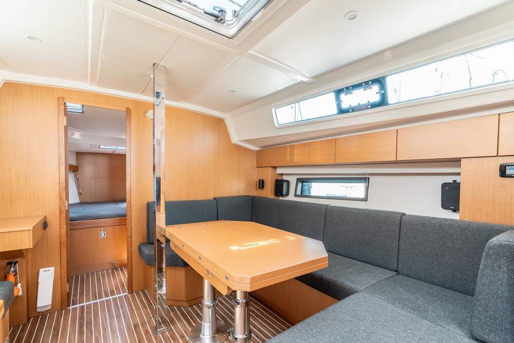 Segelyachten Bavaria C42 Avra