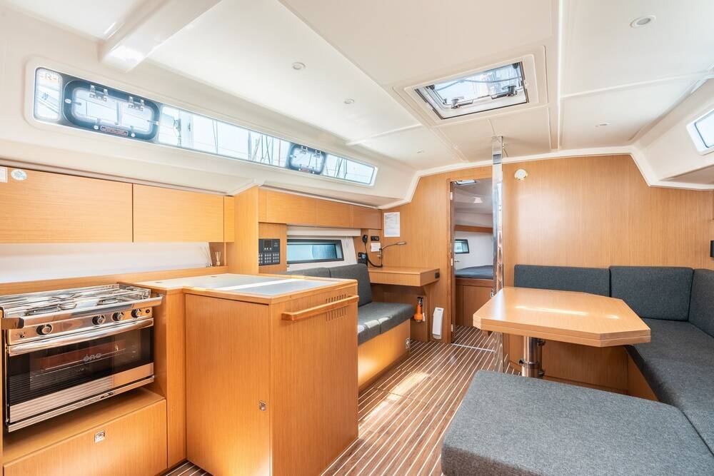 Segelyachten Bavaria C42 Avra