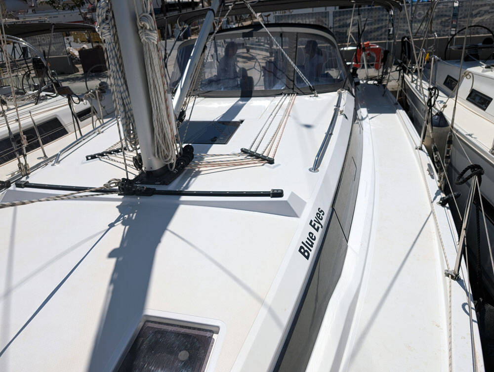 Sailing yacht Bavaria C42 Blue Eyes