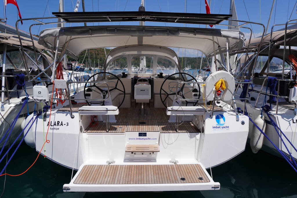 Segelyachten Bavaria C42 Alara 3