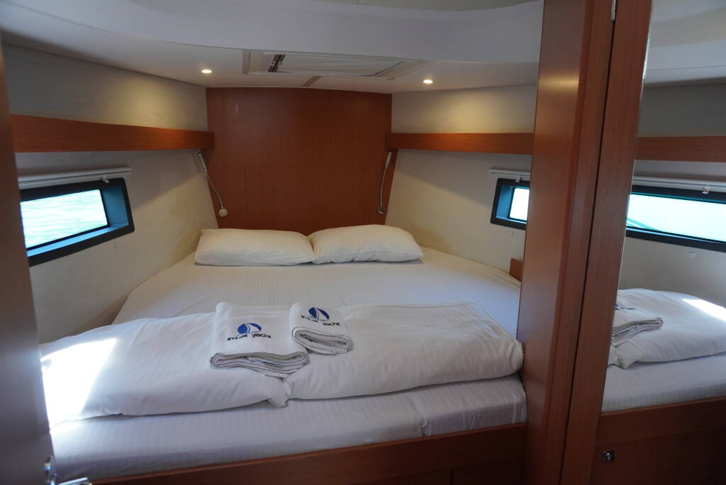 Segelyachten Bavaria C42 Alara 3
