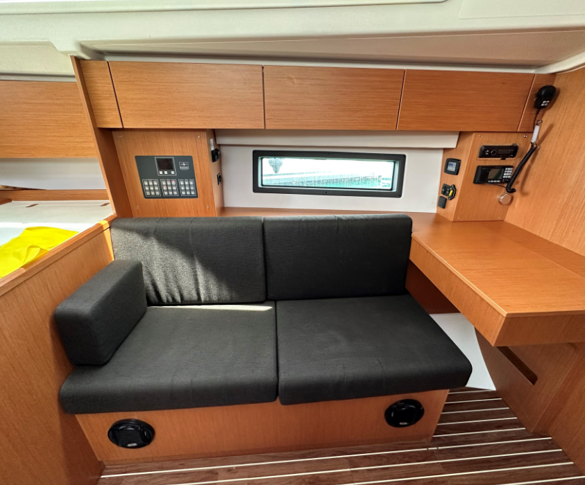 Segelyachten Bavaria C42 Silver VII
