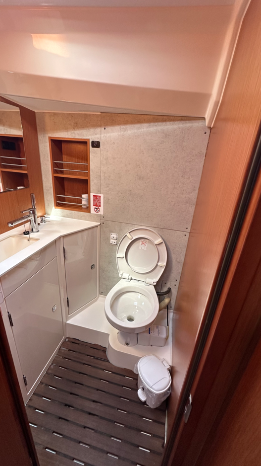 Segelyachten Bavaria C42 Silver VII