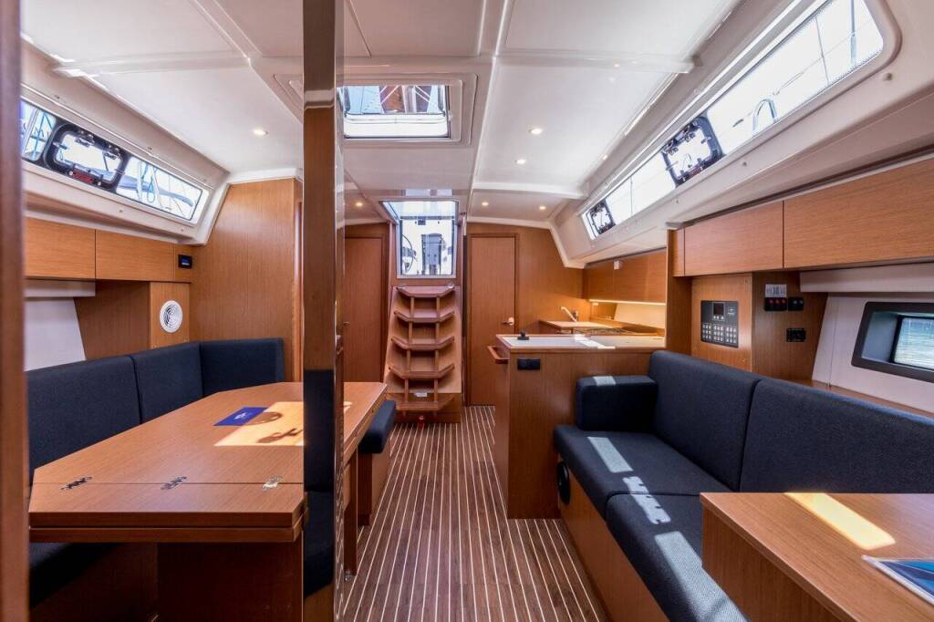 Sailing yacht Bavaria C42 Marijana