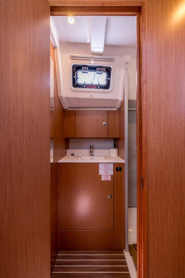 Sailing yacht Bavaria C42 Marijana