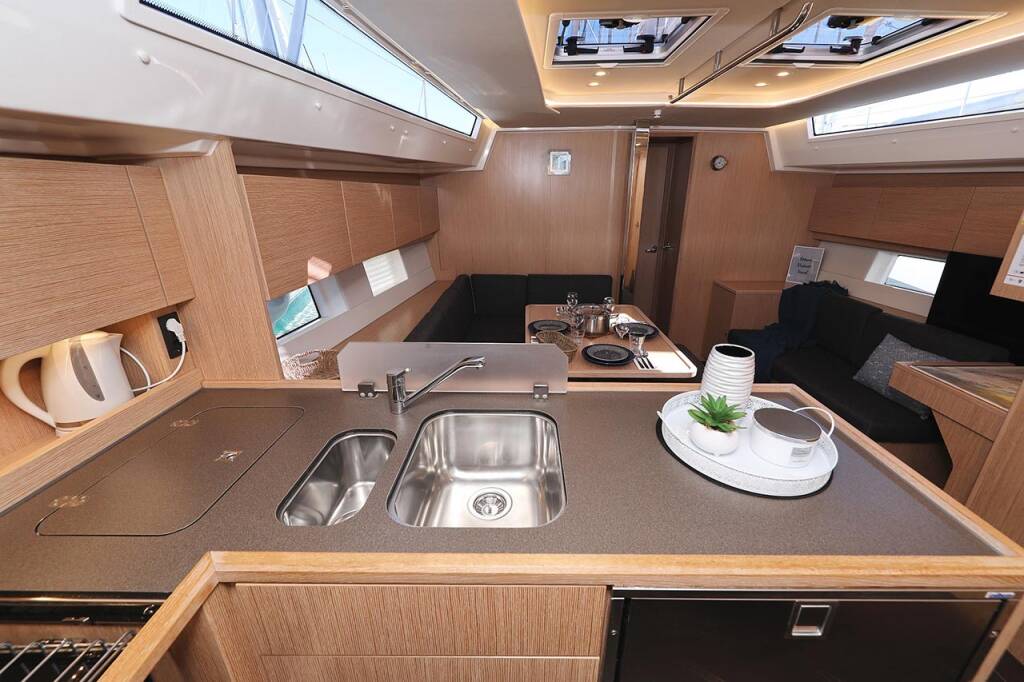 Sailing yacht Bavaria C45 Holiday A.HO.I. one