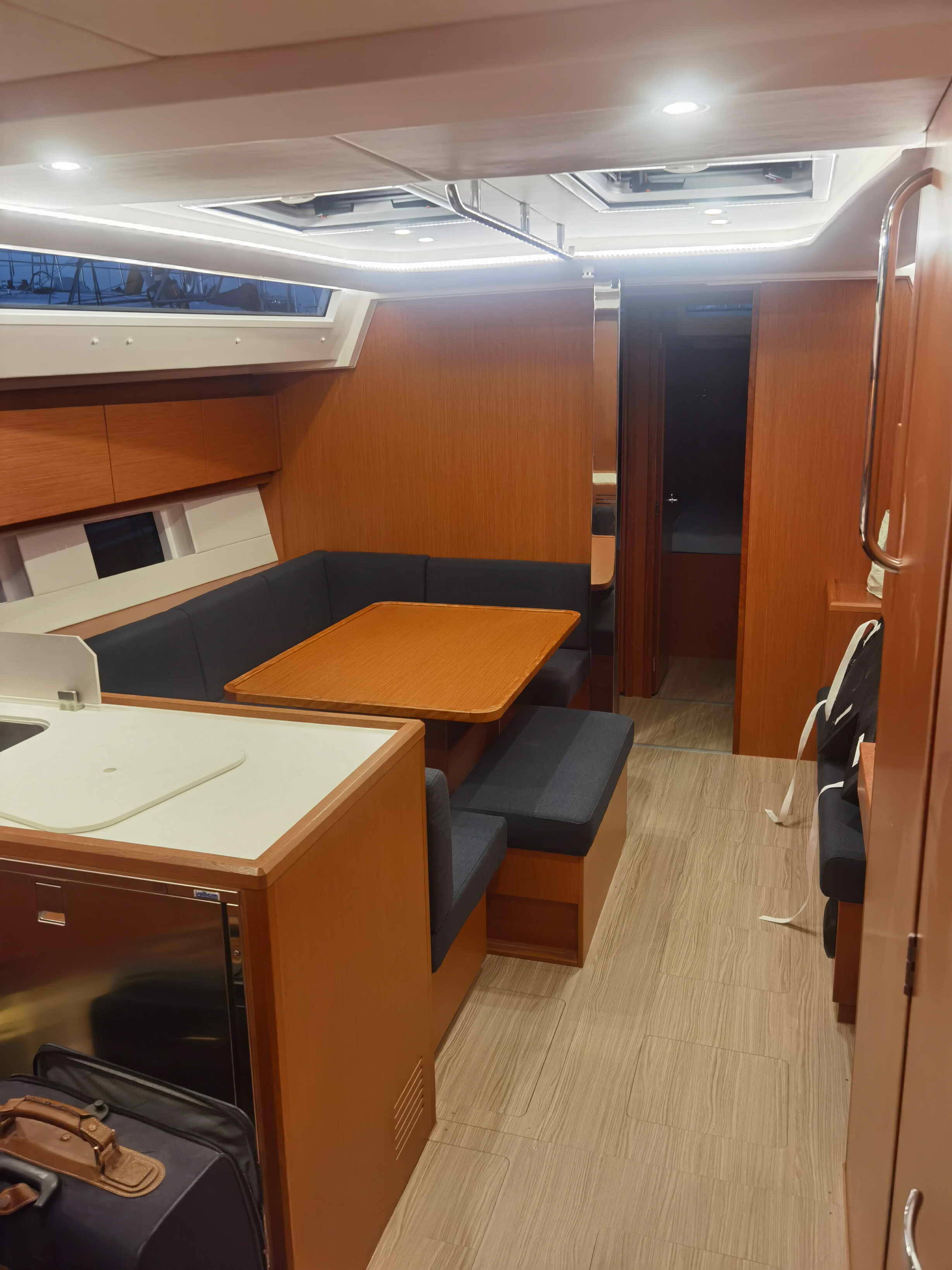 Sailing yacht Bavaria C45 Holiday PRESTIGE