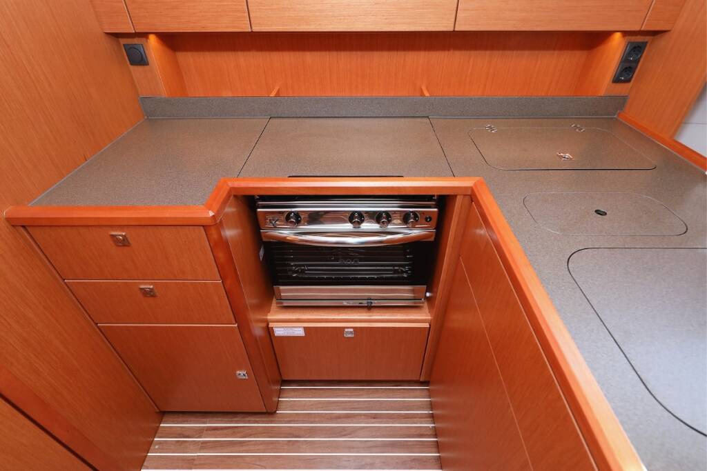 Segelyachten Bavaria C45 Holiday Bella