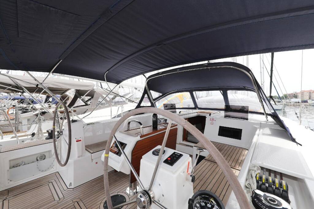 Segelyachten Bavaria C45 Holiday Indigo