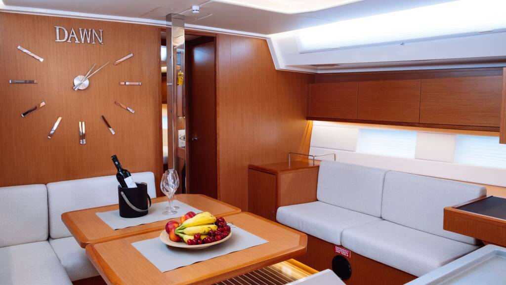 Segelyachten Bavaria C45 Dawn