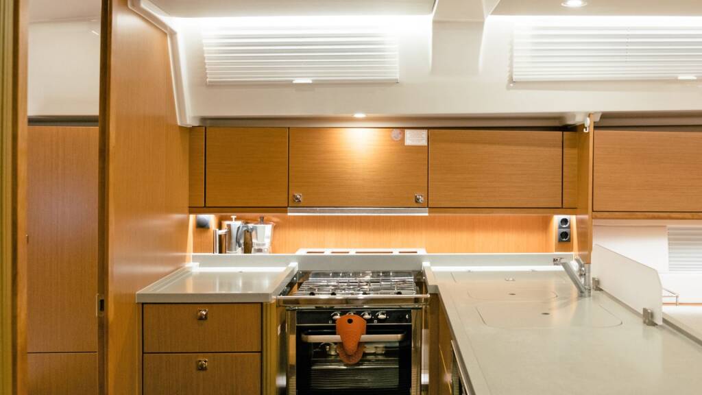 Segelyachten Bavaria C45 Dawn