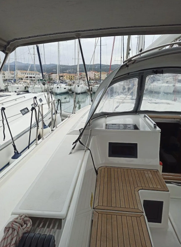 Segelyachten Bavaria C45 Nutmeg