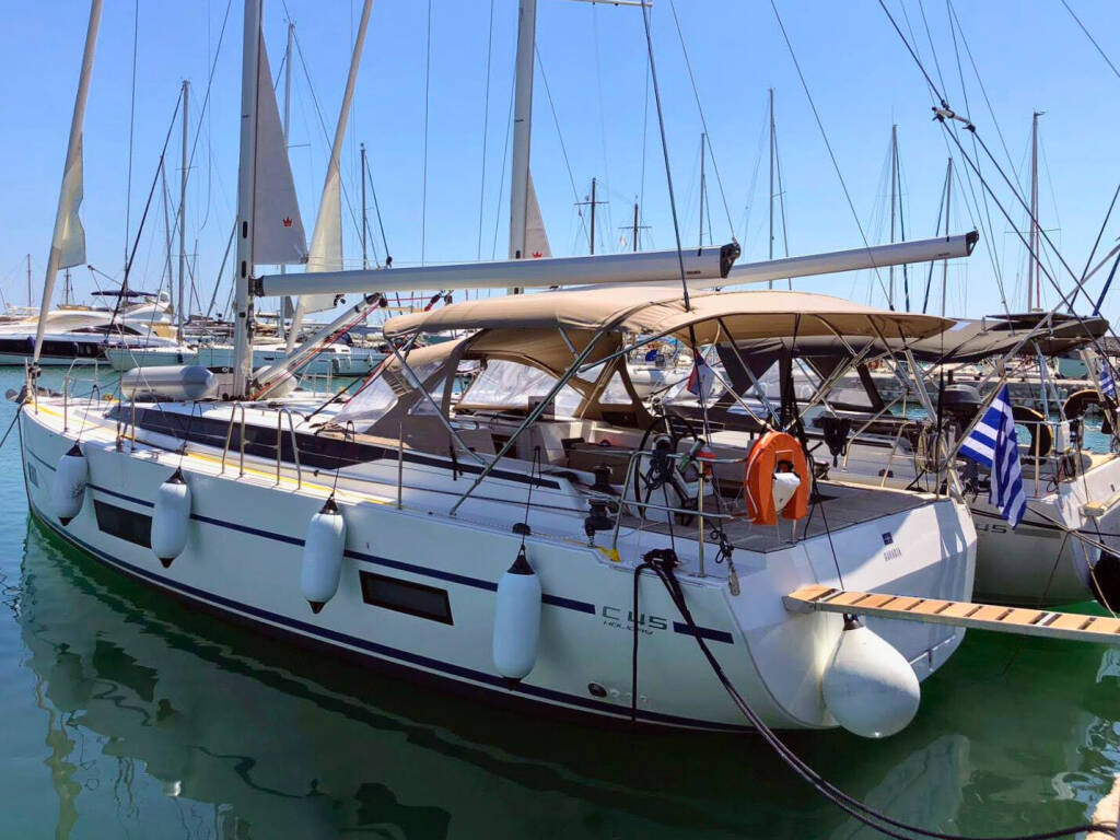 Sailing yacht Bavaria C45 Simeon