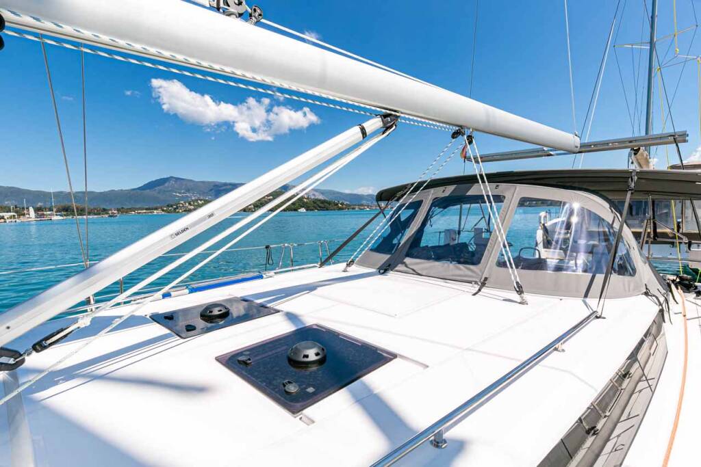 Sailing yacht Bavaria C45 Deep Blue