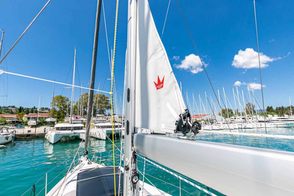Sailing yacht Bavaria C45 Deep Blue