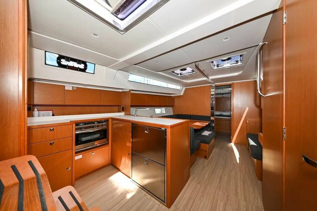 Segelyachten Bavaria C45 Efix