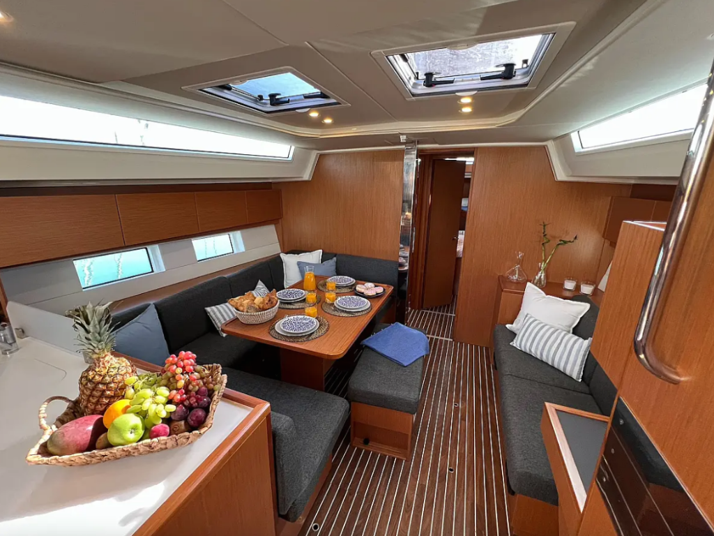 Sailing yacht Bavaria C45 Super Puma