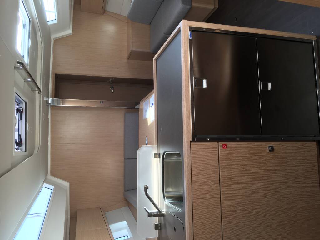 Sailing yacht Bavaria C45 Red Horizon