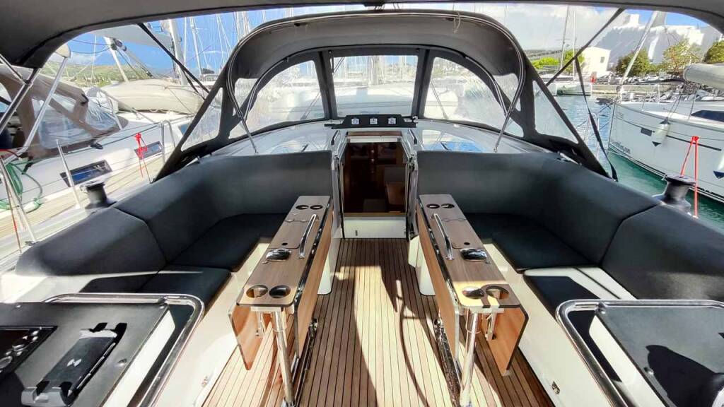 Sailing yacht Bavaria C46 Estinella